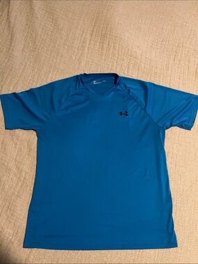 Under Armour Men’s Short Sleeve Athletic Tee - Blue